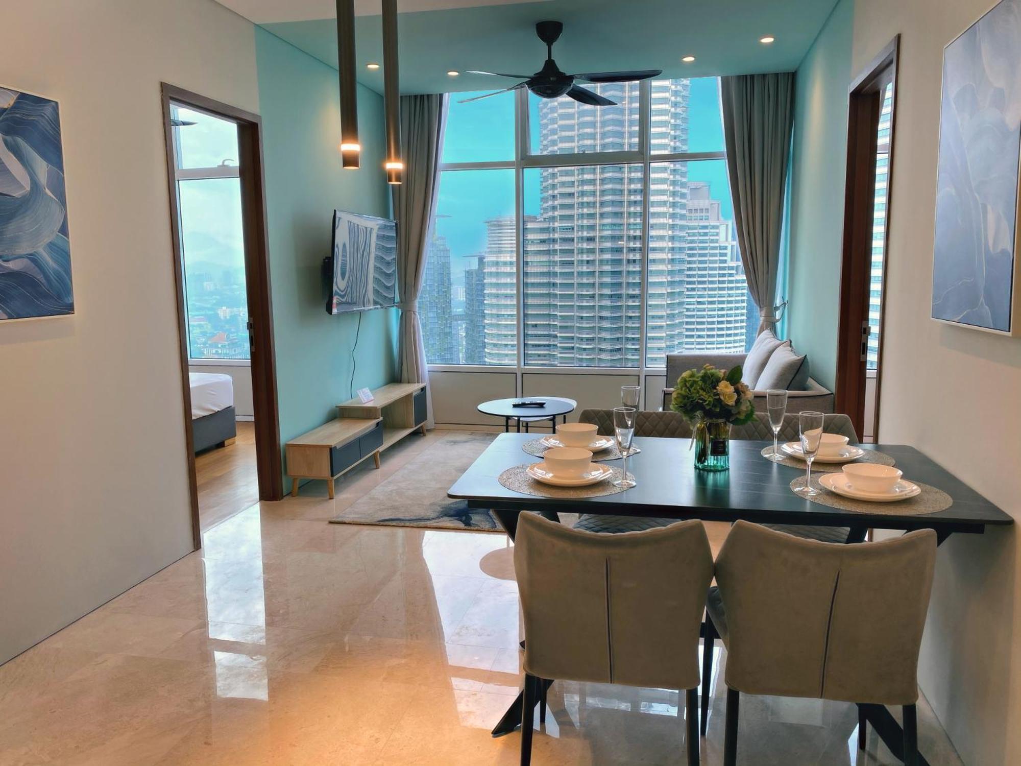Sky Suites Klcc By Home Stay 쿠알라룸푸르 외부 사진