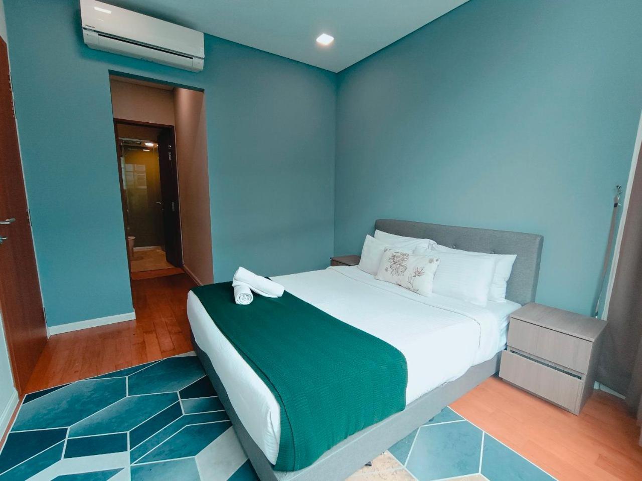 Sky Suites Klcc By Home Stay 쿠알라룸푸르 외부 사진