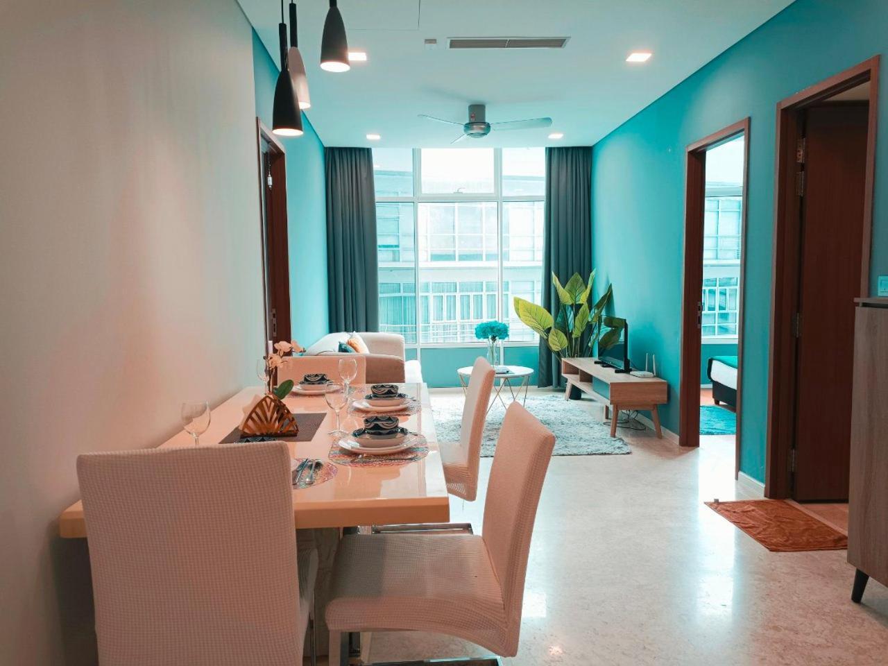 Sky Suites Klcc By Home Stay 쿠알라룸푸르 외부 사진